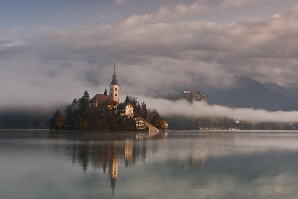 Farm Stay Dolinar Krainer Бохинийска Бела Екстериор снимка